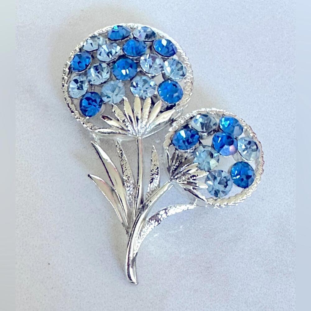VINTAGE Coro Cinderella Blue Rhinestone Flower Brooch Silver Tone Floral Brooch